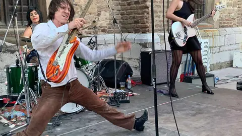 Lexploitation convierte Puerta Castillo en el corazón underground de las fiestas. La quinta edición de Lex Dance! reunió a cientos de personas en una jornada vibrante que consagró el evento como uno de los grandes atractivos culturales del verano leonés. Fotos: A.F. Reca