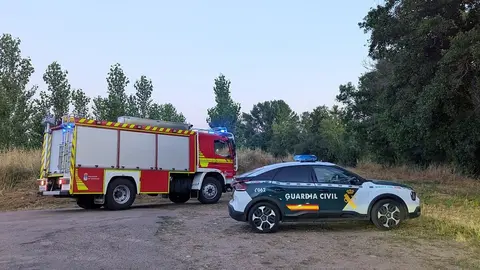 Búsqueda de una persona en el Río Águeda en Ciudad Rodrigo (Salamanca). Foto: Vicente.