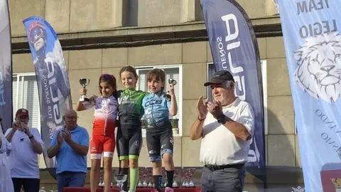 Éxito del Trofeo San Juan de Ciclismo Escolar en León.