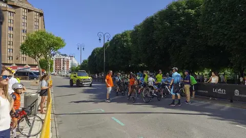 Éxito del Trofeo San Juan de Ciclismo Escolar en León.