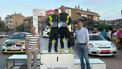 El XXVII Rallye de León corona a Emilio Arias y Enrique Velasco en una edición de vértigo y máxima competitividad  Alta participación, tramos exigentes y emoción hasta el final marcaron una intensa jornada de motor en La Robla, que volvió a ser epicentro del automovilismo leonés.