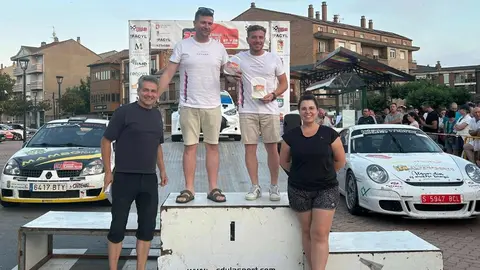 El XXVII Rallye de León corona a Emilio Arias y Enrique Velasco en una edición de vértigo y máxima competitividad  Alta participación, tramos exigentes y emoción hasta el final marcaron una intensa jornada de motor en La Robla, que volvió a ser epicentro del automovilismo leonés.