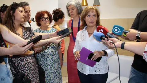 La presidenta del Tribunal Superior de Justicia de Castilla y León, Ana del Ser, visita el centro de atención y asistencia integral 24 horas a víctimas de violencia sexual de León. Foto: Peio García.