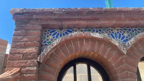 El nuevo instituto de columna que transformará la ciudad en referencia médica internacional ya deja ver su diseño final. El histórico palacete neomudéjar de la calle Alcázar de Toledo acogerá en unos meses un centro pionero en Europa para el tratamiento integral de la patología vertebral compleja Fotos: Arold Arquitectura