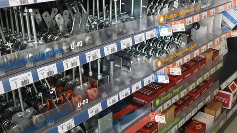Los mejores suministros industriales, artículos de ferretería, maquinaria y materiales industriales al mejor precio y con las mejores ofertas llegan a León de la mano de Mundo Industria. Mundo Industria (Alto del Portillo, kilómetro 320,5; nave 2, 24227; Valdelafuente, León).
