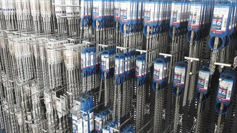 Los mejores suministros industriales, artículos de ferretería, maquinaria y materiales industriales al mejor precio y con las mejores ofertas llegan a León de la mano de Mundo Industria. Mundo Industria (Alto del Portillo, kilómetro 320,5; nave 2, 24227; Valdelafuente, León).