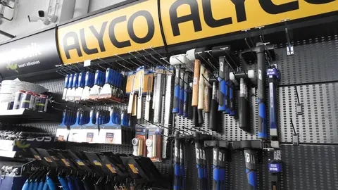 Los mejores suministros industriales, artículos de ferretería, maquinaria y materiales industriales al mejor precio y con las mejores ofertas llegan a León de la mano de Mundo Industria. Mundo Industria (Alto del Portillo, kilómetro 320,5; nave 2, 24227; Valdelafuente, León).