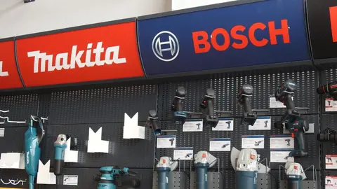 Los mejores suministros industriales, artículos de ferretería, maquinaria y materiales industriales al mejor precio y con las mejores ofertas llegan a León de la mano de Mundo Industria. Mundo Industria (Alto del Portillo, kilómetro 320,5; nave 2, 24227; Valdelafuente, León).