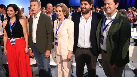 Primera jornada del 21 Congreso Nacional del Partido Popular con euforia en la delegación de Castilla y León y destacada presencia de la leonesa Ester Muñoz. Foto: Juan Lázaro