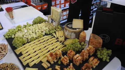Mundo Industria se estrena en León con una presentación multitudinaria y abre sus puertas este lunes. Fotos: M.A. García