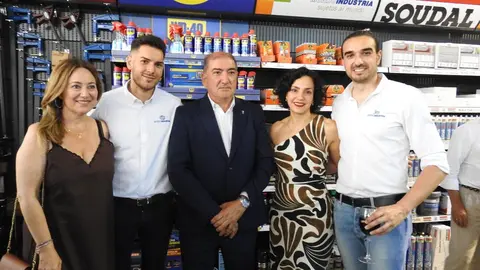 Mundo Industria se estrena en León con una presentación multitudinaria y abre sus puertas este lunes. Fotos: M.A. García