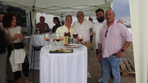 Mundo Industria se estrena en León con una presentación multitudinaria y abre sus puertas este lunes. Fotos: M.A. García