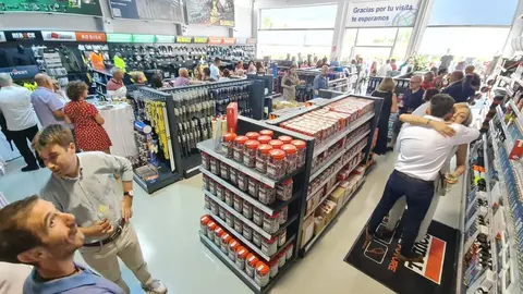 Mundo Industria se estrena en León con una presentación multitudinaria y abre sus puertas este lunes. Fotos: M.A. García