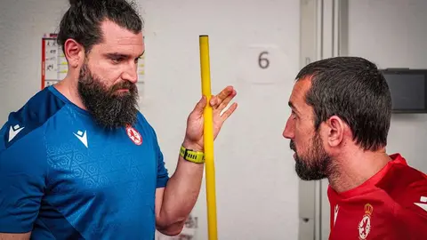 El equipo leonés inicia su preparación física en el gimnasio y entrena por la tarde en Puente Castro, con presencia de la directiva y el cuerpo técnico. Foto: CyDLeonesa