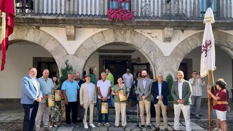 Las siete ‘Polas' de Asturias y León se reúnen en La Pola de Gordón un cuarto de siglo después.