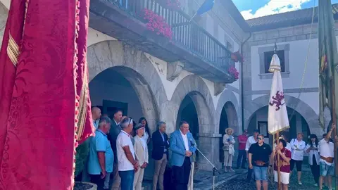 Las siete ‘Polas' de Asturias y León se reúnen en La Pola de Gordón un cuarto de siglo después.