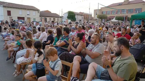 El municipio leonés de Santa Marina del Rey volvió a ser este domingo el epicentro de la ilusión con la celebración de la XIV edición del Festival 