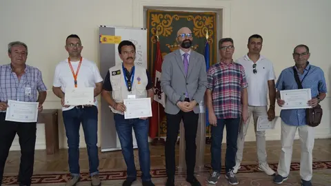La Subdelegación del Gobierno en León reconoce el compromiso de los colaboradores de la Red de Radioaficionados en la provincia.