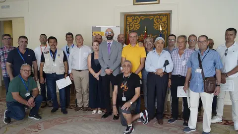 La Subdelegación del Gobierno en León reconoce el compromiso de los colaboradores de la Red de Radioaficionados en la provincia.