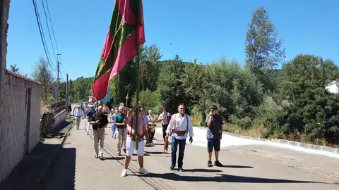 La misa y el desfile de pendones marcaron el día grande en honor a Santiago Apóstol.