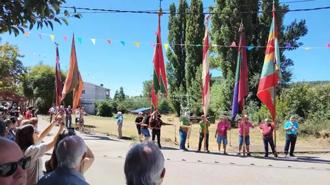 La misa y el desfile de pendones marcaron el día grande en honor a Santiago Apóstol.