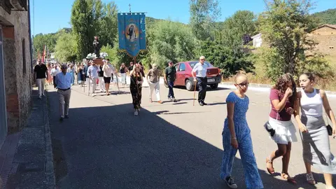 La misa y el desfile de pendones marcaron el día grande en honor a Santiago Apóstol.