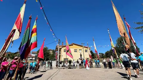 La misa y el desfile de pendones marcaron el día grande en honor a Santiago Apóstol.