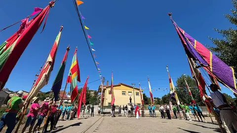 La misa y el desfile de pendones marcaron el día grande en honor a Santiago Apóstol.