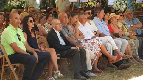 Celebración de la XXXII Fiesta de la Sobarriba, con la procesión de los Santos Patronos de cada localidad del municipio de Valdefresno. Foto: Miguel Ángel García.