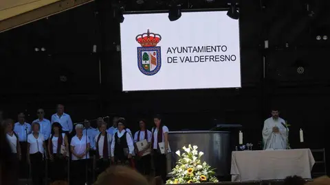 Celebración de la XXXII Fiesta de la Sobarriba, con la procesión de los Santos Patronos de cada localidad del municipio de Valdefresno. Foto: Miguel Ángel García.