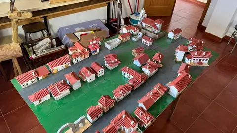 Maqueta del pueblo de San Pedro de Foncollada, realizada por Nano en solo 15 días.