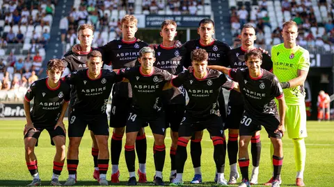 Once inicial del partido entre la Cultural y el Burgos en El Plantío, primer test serio del verano para los leoneses Foto: Cyd Leonesa.