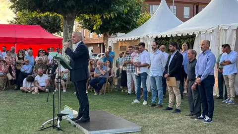 Carrizo de la Ribera celebra su XVIII Feria del Lúpulo y la Cerveza con el respaldo del delegado del Gobierno Nicanor Sen.