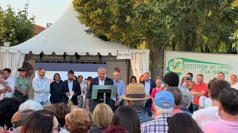 Carrizo de la Ribera celebra su XVIII Feria del Lúpulo y la Cerveza con el respaldo del delegado del Gobierno Nicanor Sen.