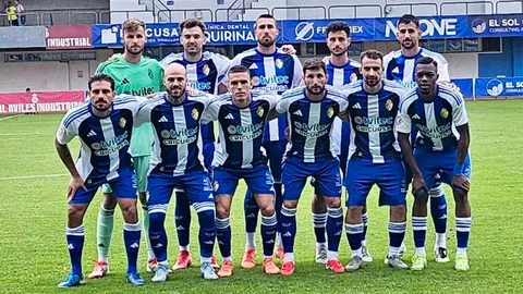 El equipo berciano firma su segundo partido consecutivo sin encajar goles en una pretemporada prometedora. El Sporting, superior en dominio y ocasiones, no logró materializar su insistencia.
