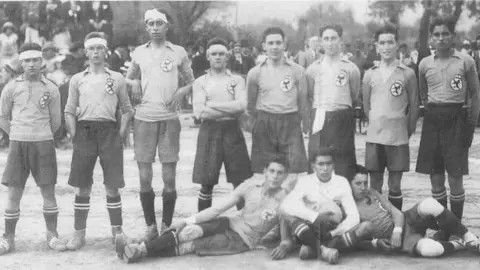 El primer equipo de la Cultural en competición.