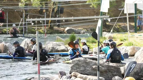 Más de 25 clubes y figuras destacadas del piragüismo nacional disputan el XXXI Campeonato de España de Slalom Olímpico y el Nacional de Kayak Cross