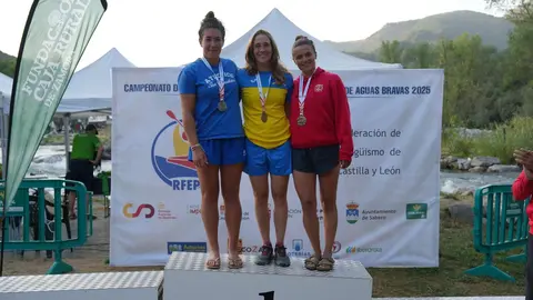 El canal de Sabero – Alejico acoge el XXXI Campeonato de España con 288 salidas y un nivel técnico de altura. David Llorente y Leire Goñi, campeones en K1, y Miquel Travé y Nuria Vilarrubla, vencedores en C1.