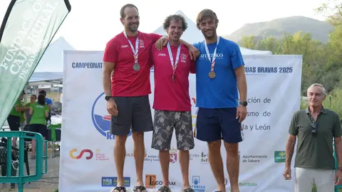 El canal de Sabero – Alejico acoge el XXXI Campeonato de España con 288 salidas y un nivel técnico de altura. David Llorente y Leire Goñi, campeones en K1, y Miquel Travé y Nuria Vilarrubla, vencedores en C1.