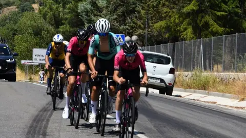 Technosylva Maglia Rower Bembibre Cycling Team roza la gloria en la Vuelta a Ávila: Fabrizio Crozzolo, segundo en la general por solo 3 segundos.