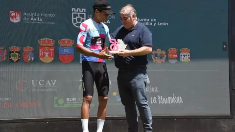 Technosylva Maglia Rower Bembibre Cycling Team roza la gloria en la Vuelta a Ávila: Fabrizio Crozzolo, segundo en la general por solo 3 segundos.