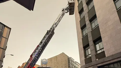 La tormenta sobre León obliga a los Bomberos a acudir a diferentes actuaciones.
