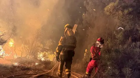 La UME durante su intervención en el incendio de Barniedo, en Boca de Huérgano. Foto: UME