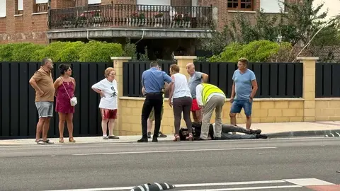 Un motorista ha resultado herido en un accidente de tráfico ocurrido este lunes a las 19:50 horas en la carretera de Caboalles, a la altura del kilómetro 2.