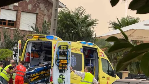 Un motorista ha resultado herido en un accidente de tráfico ocurrido este lunes a las 19:50 horas en la carretera de Caboalles, a la altura del kilómetro 2.