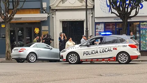 León capital se convierte en un gran plató de cine para la grabación de la nueva serie sobre el crimen de la presidenta de la Diputación. La productora Zeta rueda en la capital una miniserie sobre el asesinato de la expresidenta de la Diputación.