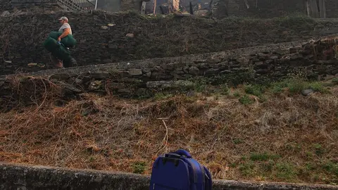 El pueblo de Lusio (León), arrasado por el fuego. Foto: César Hornija.