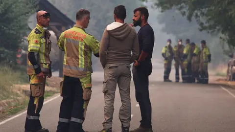 Incendio en Colinas del Campo de Martín Moro Toledano perteneciente al municipio de Igüeña (León)