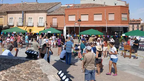 Villalón de Campos ha vivido a última hora de este jueves una jornada inolvidable. La localidad se convirtió en el epicentro nacional del regadío con la V Gala de los Premios iRiego, un evento que congregó a representantes de comunidades de regantes, agricultores, profesionales del sector y numeroso público en una cita marcada por la emoción, el debate y el reconocimiento.