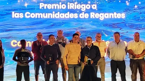 Villalón de Campos ha vivido a última hora de este jueves una jornada inolvidable. La localidad se convirtió en el epicentro nacional del regadío con la V Gala de los Premios iRiego, un evento que congregó a representantes de comunidades de regantes, agricultores, profesionales del sector y numeroso público en una cita marcada por la emoción, el debate y el reconocimiento.